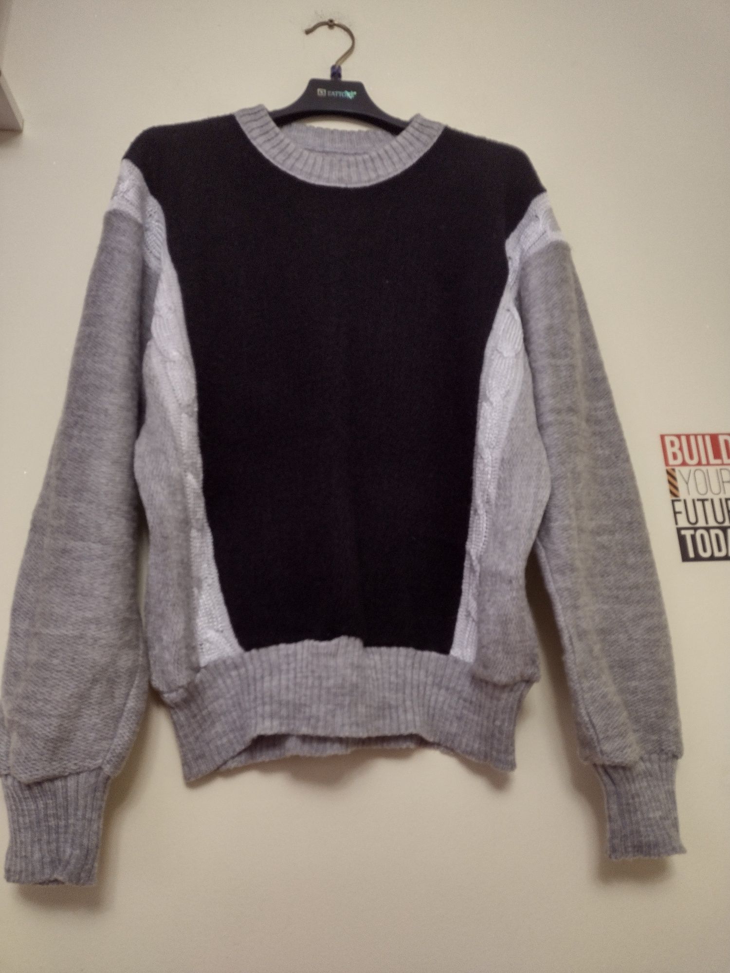 Sweter damski  L