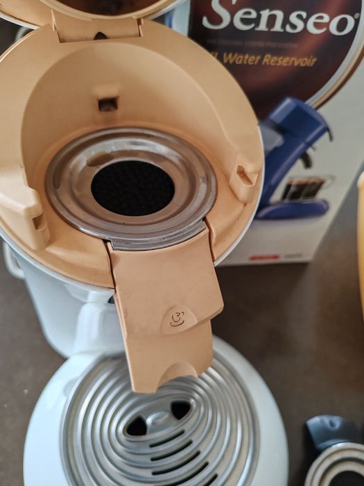 PHILIPS SAECO ekspres do kawy +drugi pojemnik na wode