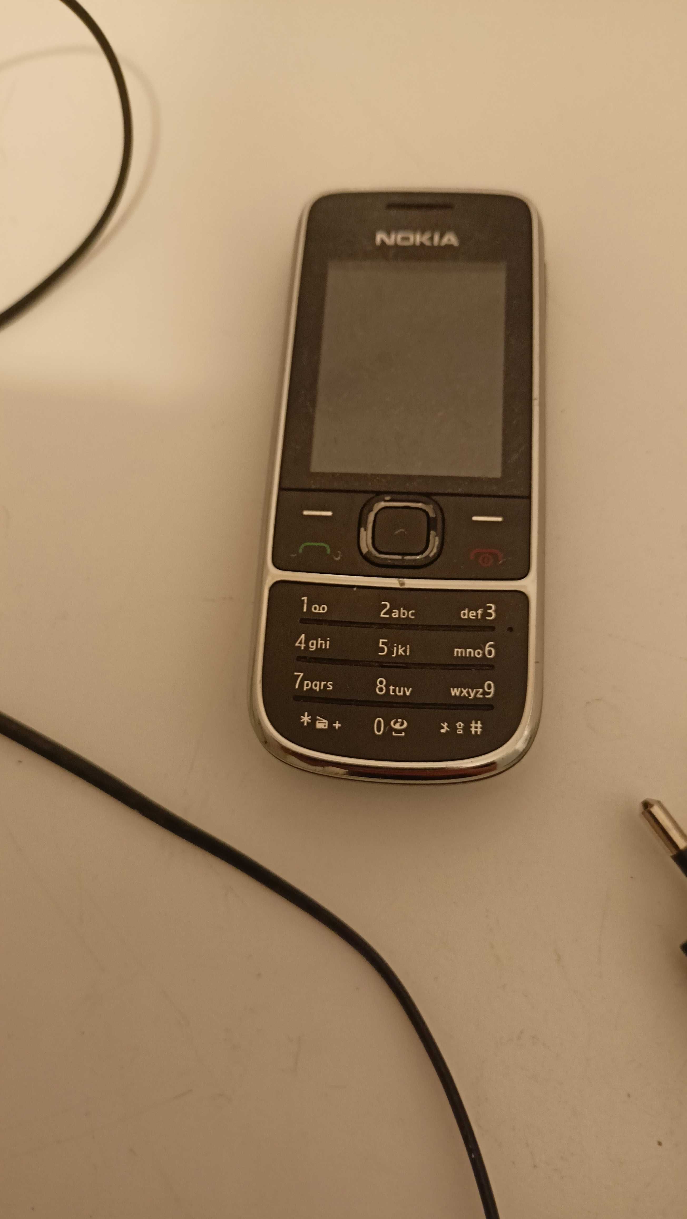 Telefon komórkowy Nokia 2700 c2