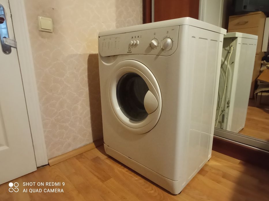 Стиральная машинка пральна машина