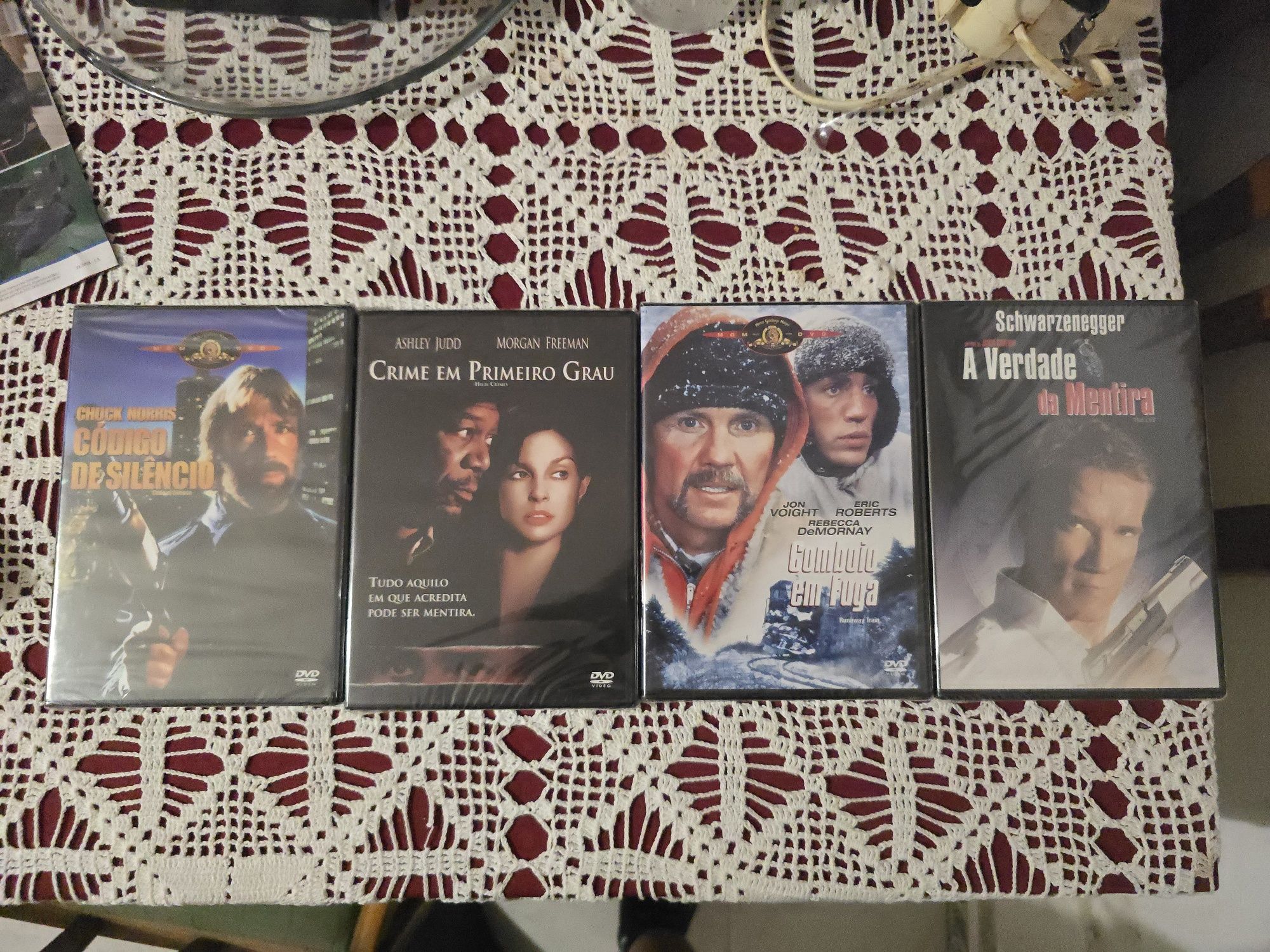 DVDs como novos completos