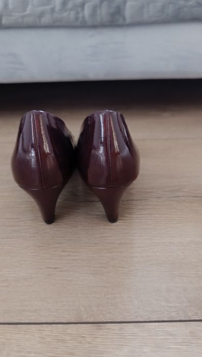 Półbuty czółenka Tamaris 37 burgund