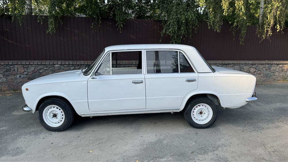 Продам Ваз 21011