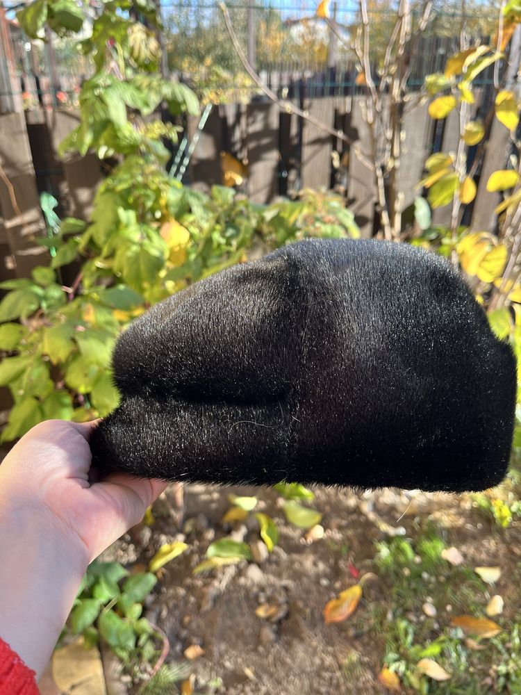 Продам шапку з хутра нерпи