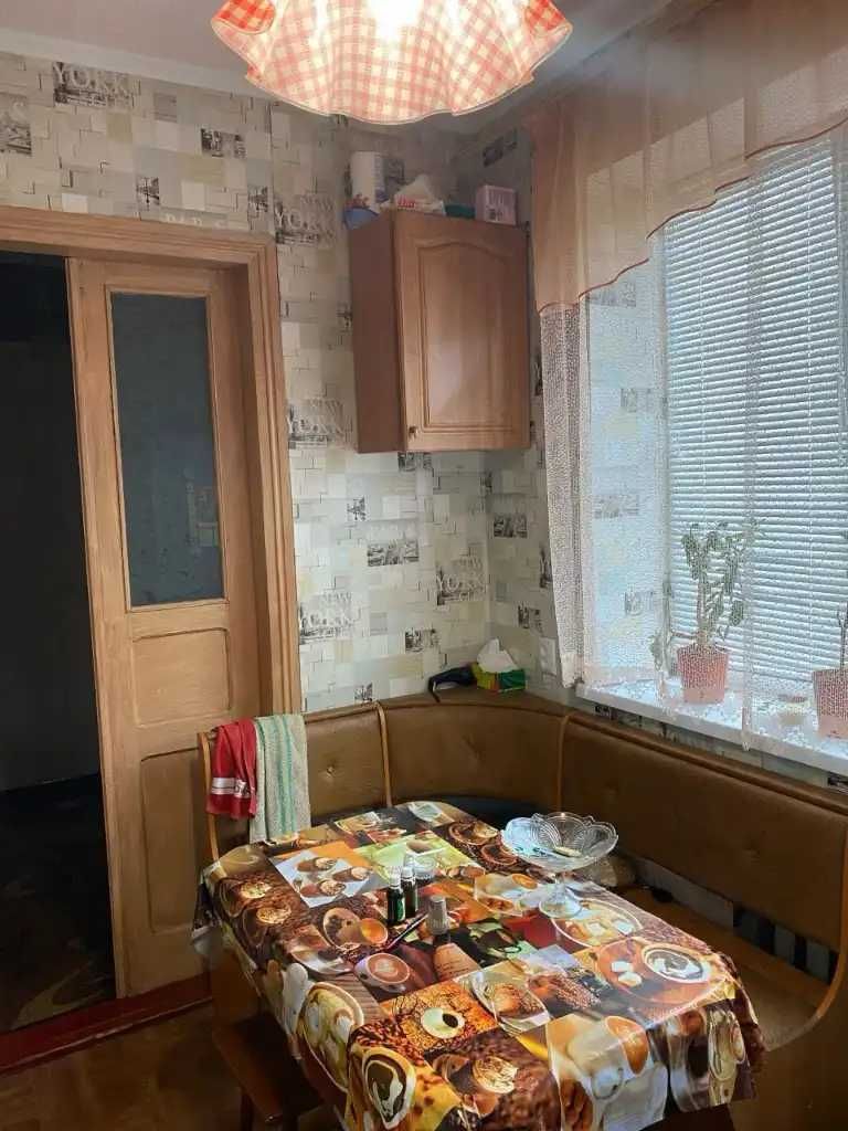 Продаж будинку у Підгородньому