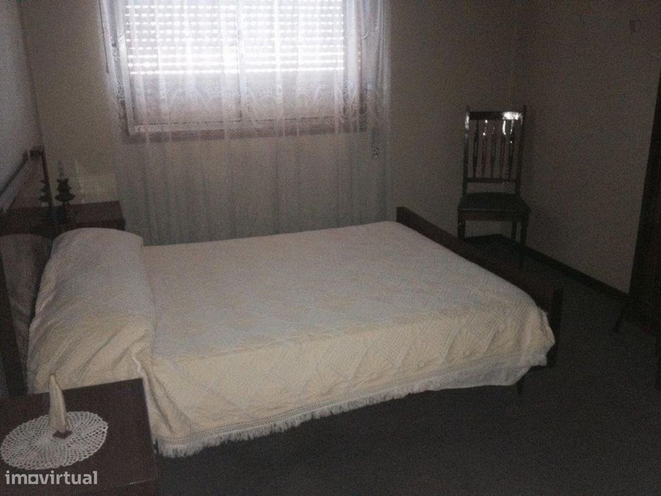 23843 - Quarto duplo caseira perto do Porto