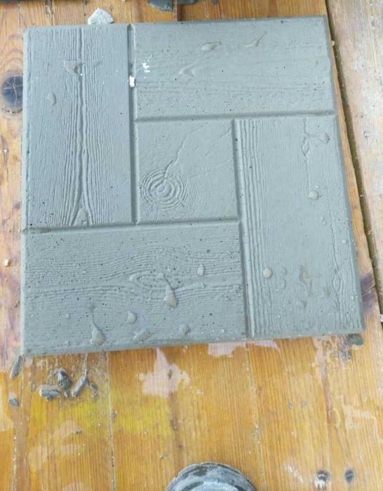 Płytki chodnikowe 30x30