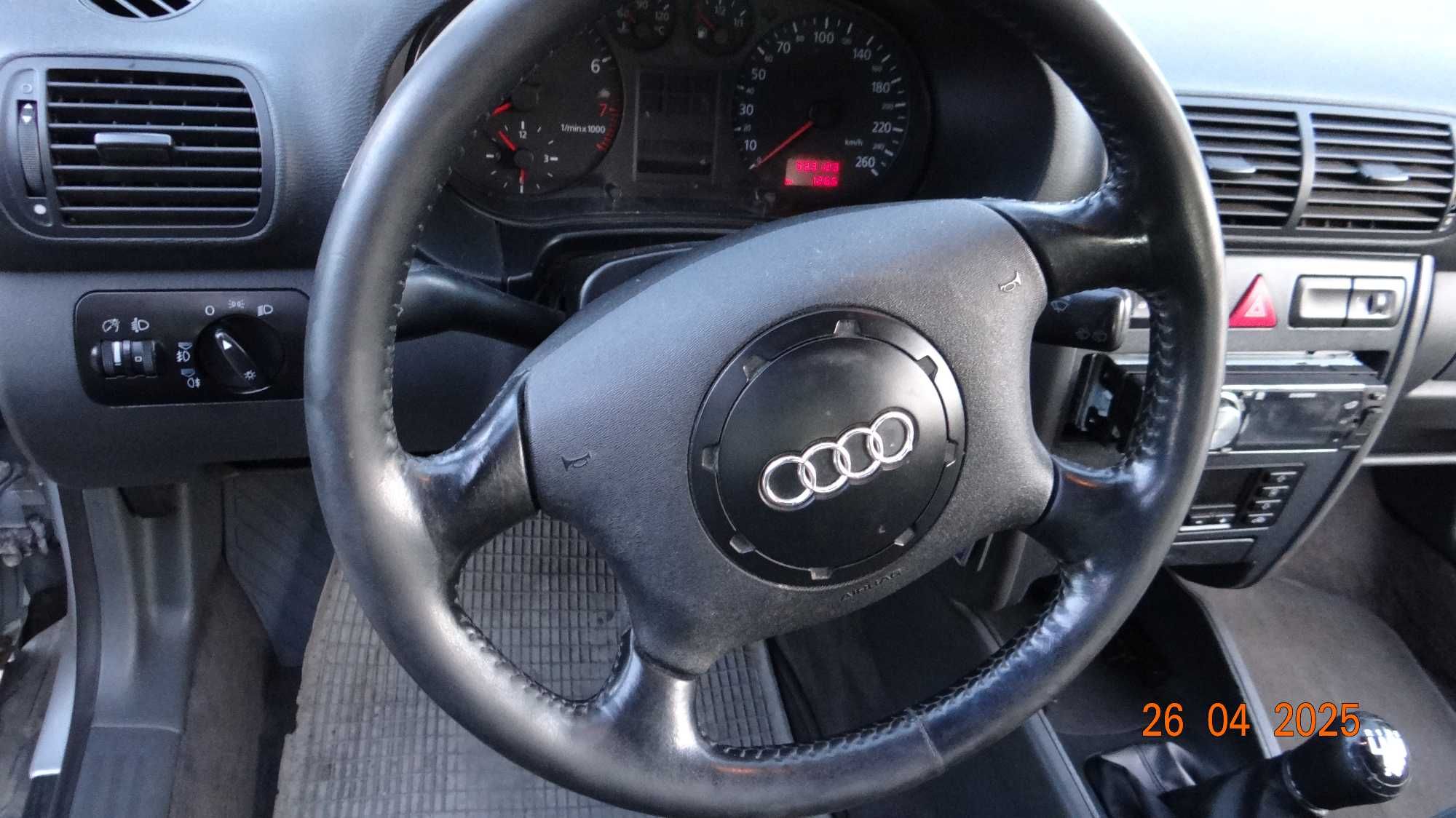 Audi A3  1,6  z gazem po wymianie rozrządu, oleju i płynów .