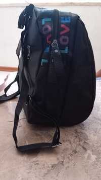 Mochila preta love