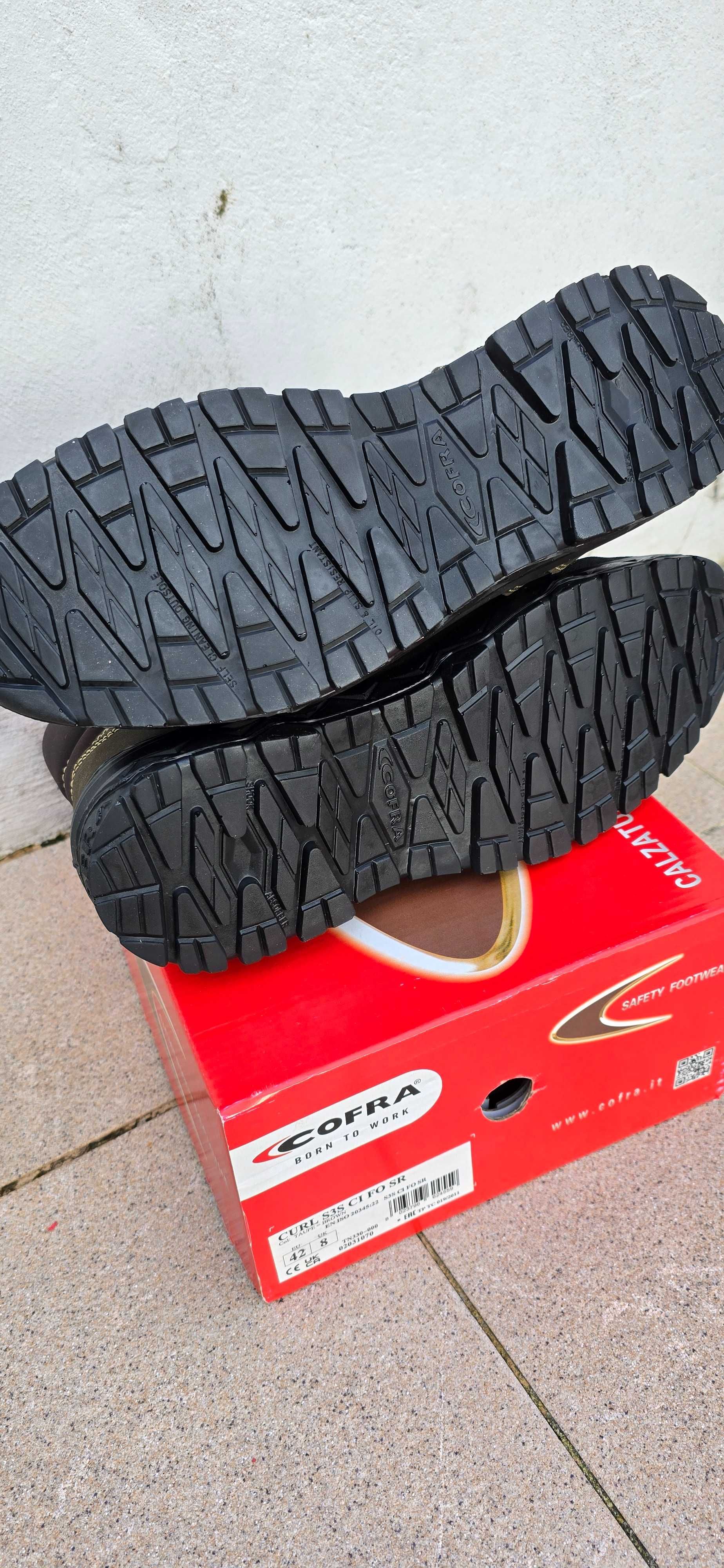 Bota de proteção Cofra - 42