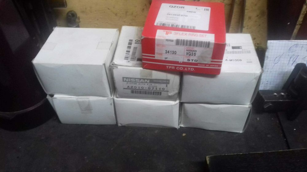 Продам поршневую группу Nissan Murano 3.5