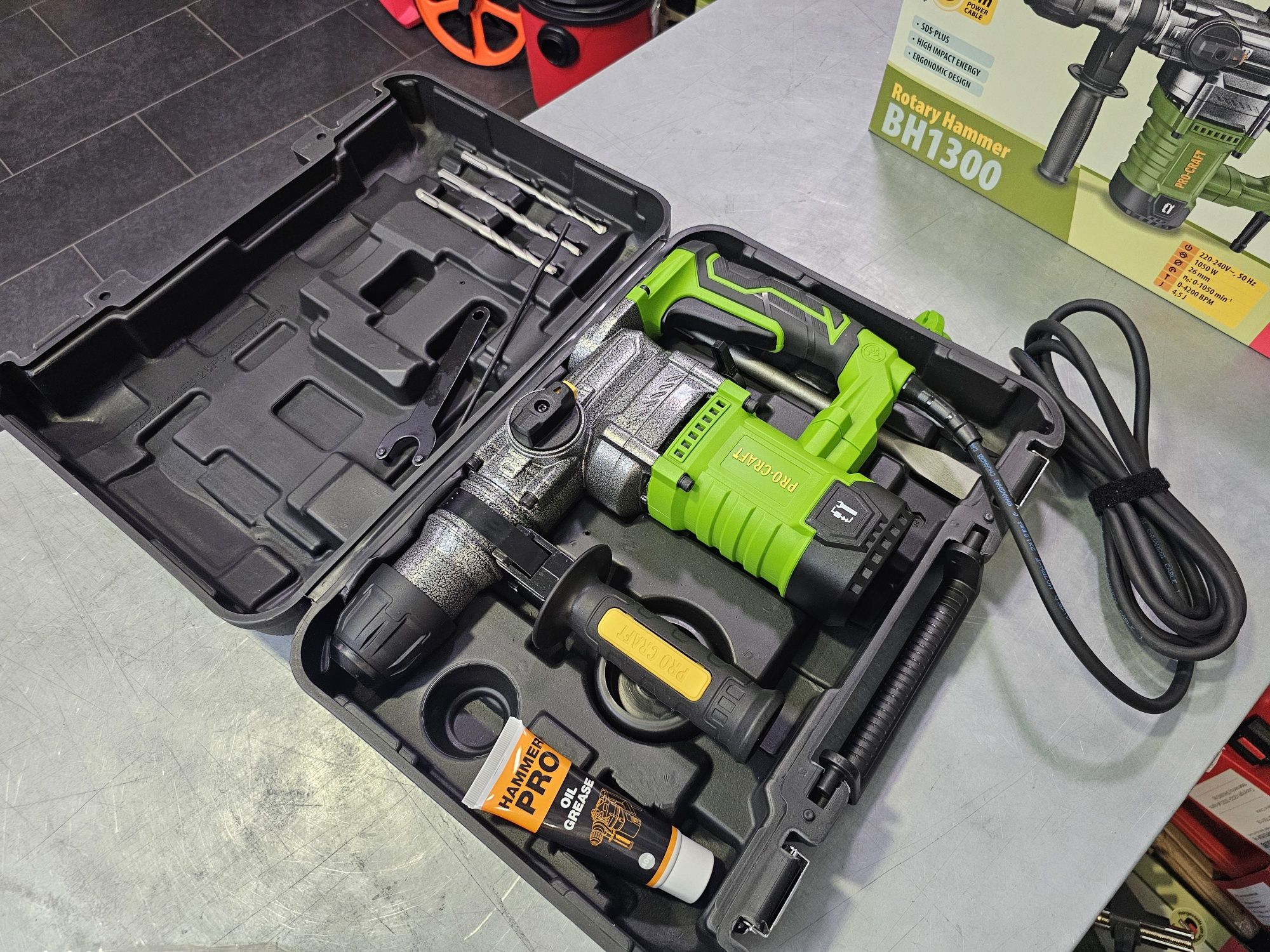 Перфоратор ProCraft BH1300 4,5Дж +Кейс, Буры , Смазка  Гарантия 36мес