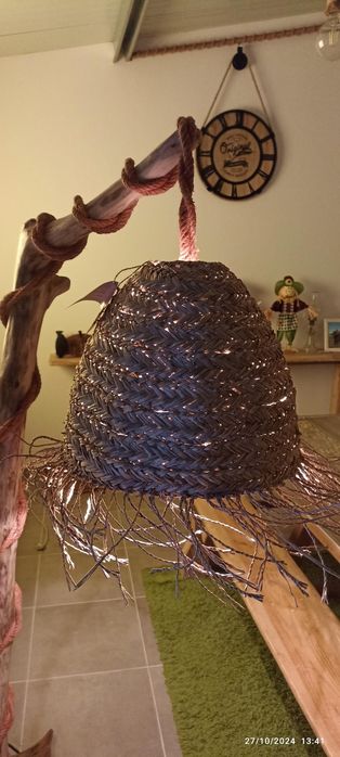 Candeeiro de pé Rústico