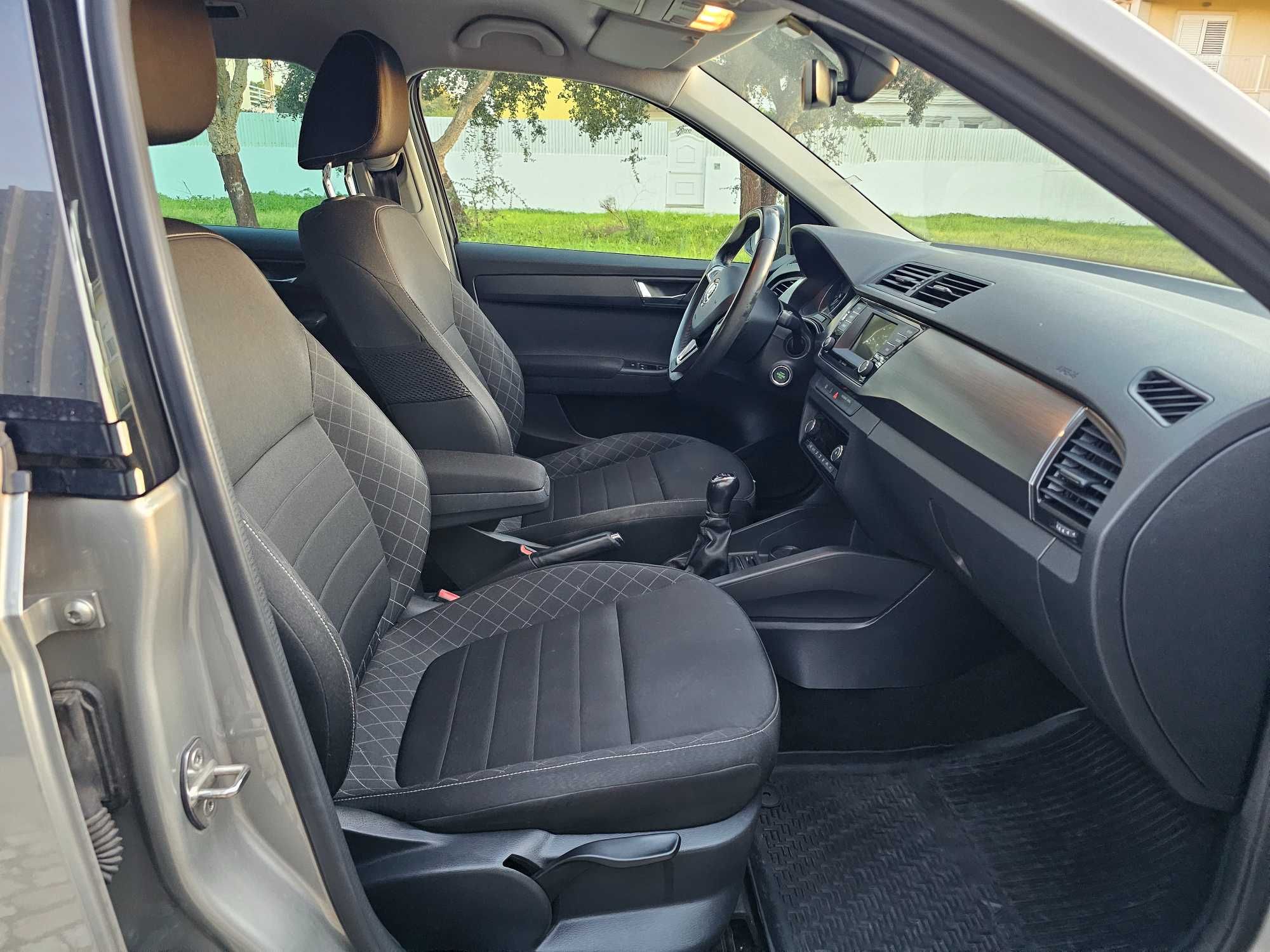 Skoda Fabia 1.2 TSi Style (versão TOPO DE GAMA de 4 Cilindros!)