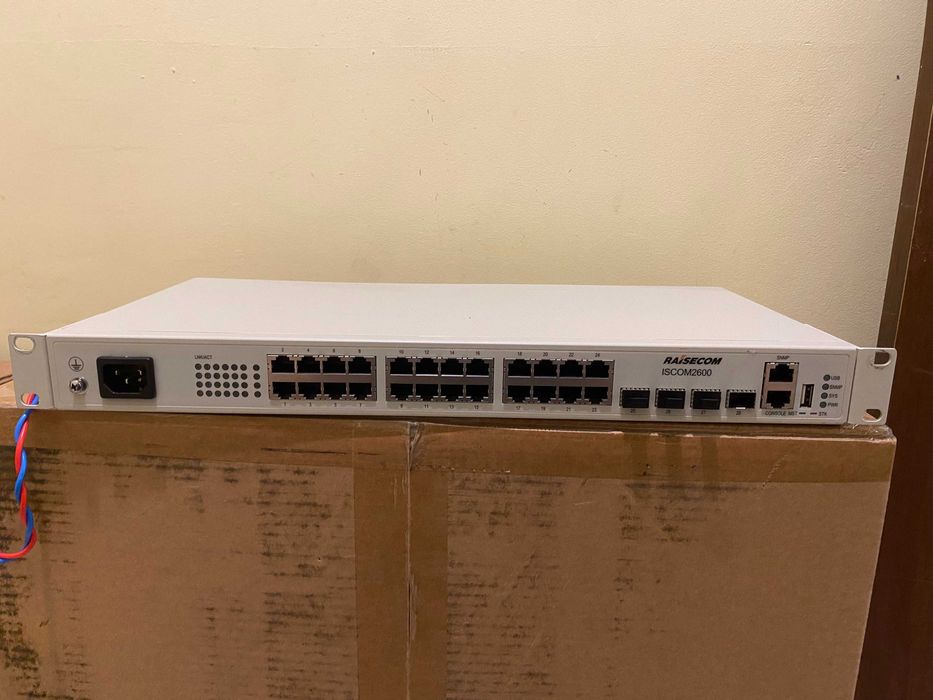 Комутатори Raisecom ISCOM2624G-4GE/4С-AC