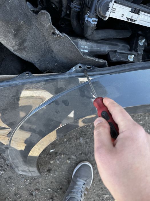 Крило переднє праве AUDI TT MK3 (2014 і вище)