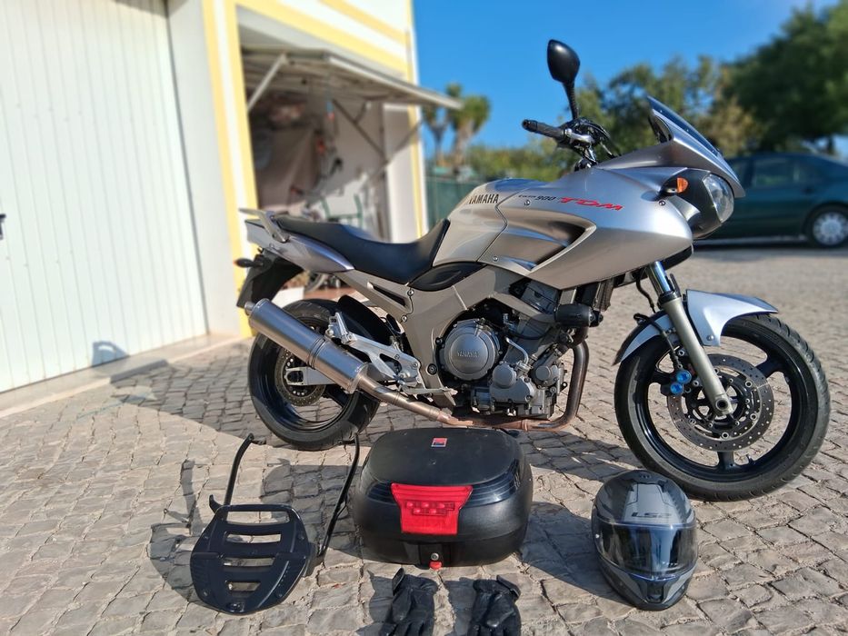 Yamaha TDM twin 900