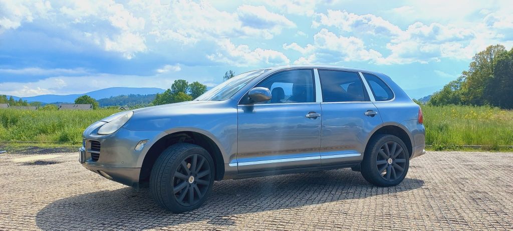 Do sprzedania Porsche Cayenne S
