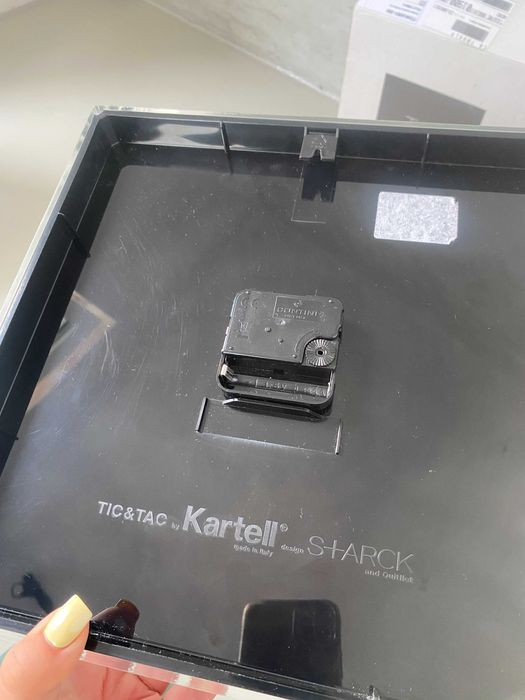 Zegar Kartell Tic&Tac PHILIPPE STARCK design space age akryl zegarek