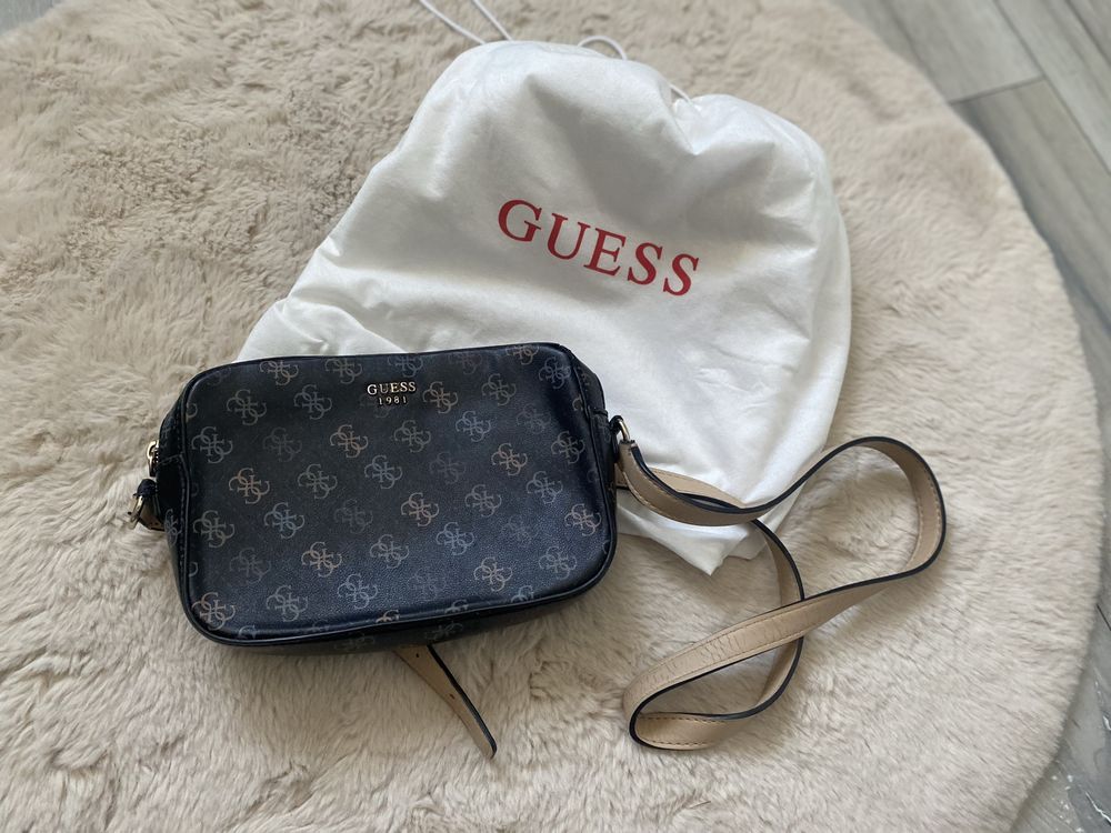 Torebki guess i moschino