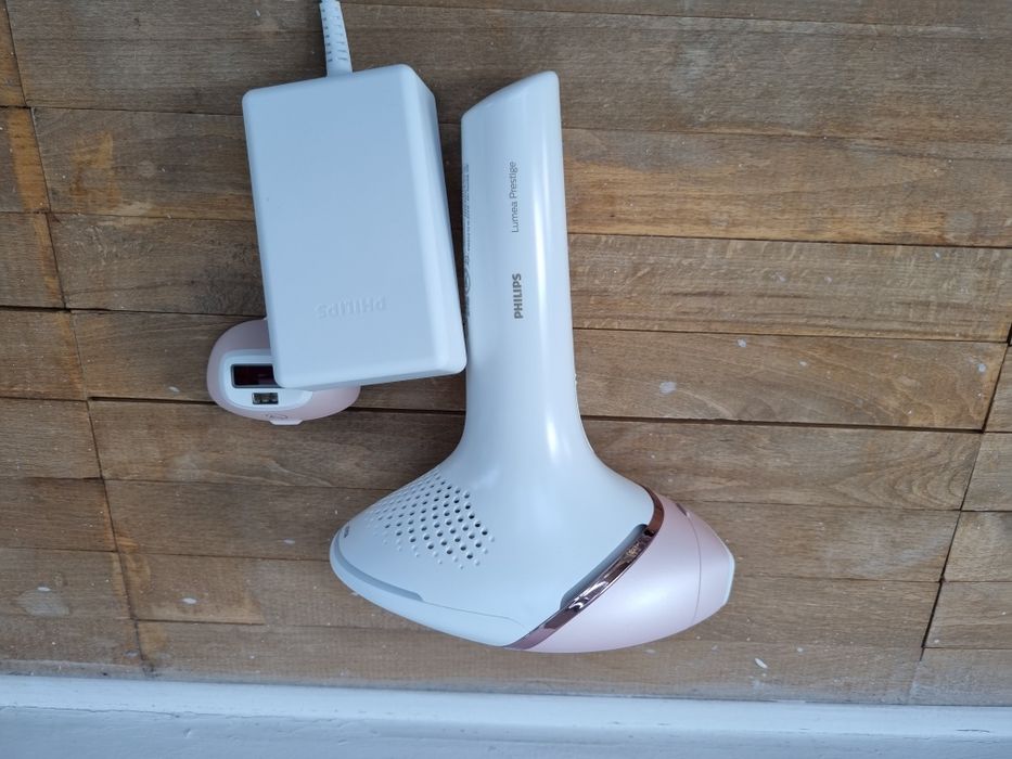 Продам фотоепілятор Philips Lumia 9206