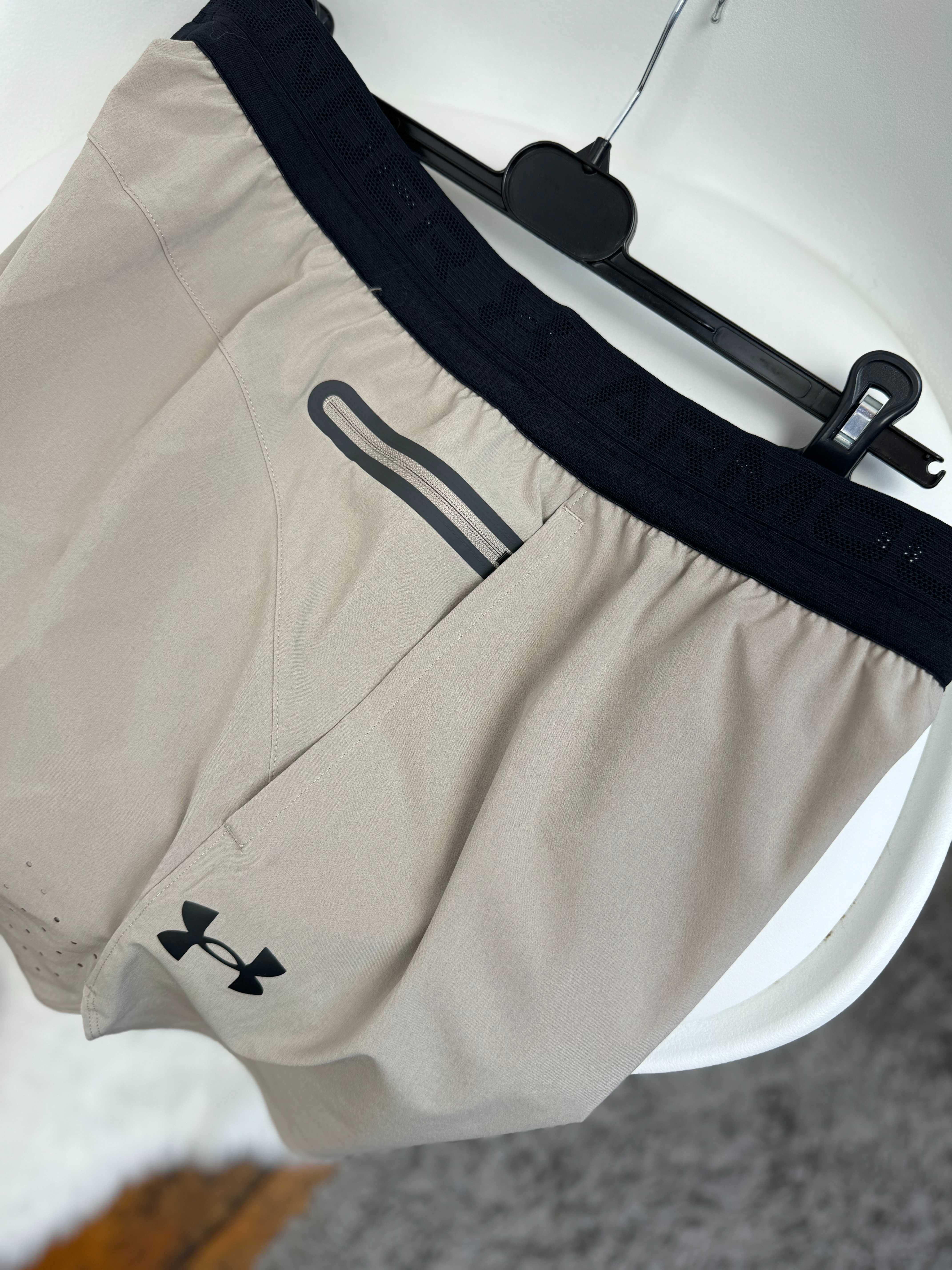 Чоловічі нові шорти Under Armour оригінал Розмір L.