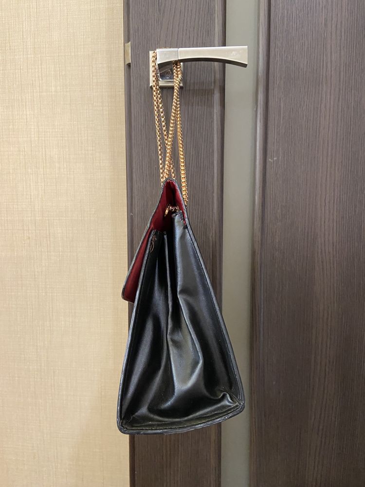 Онограмна шкіряна сумка Louis Vuitton (Луи Виттон)