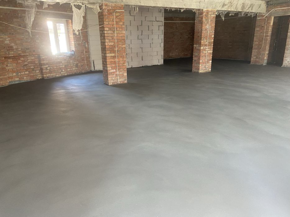 Напівсуха стяжка підлоги за 1 день