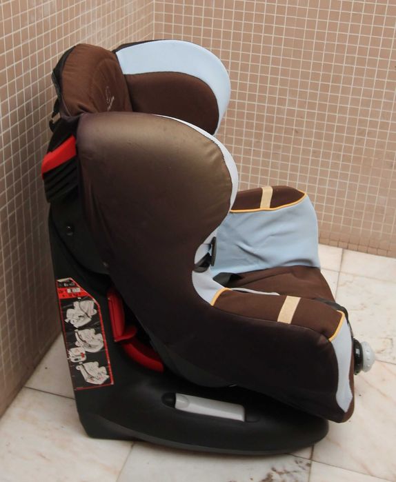 Cadeira Auto Bebé Confort Iseos  9-18 Kg Grupo I