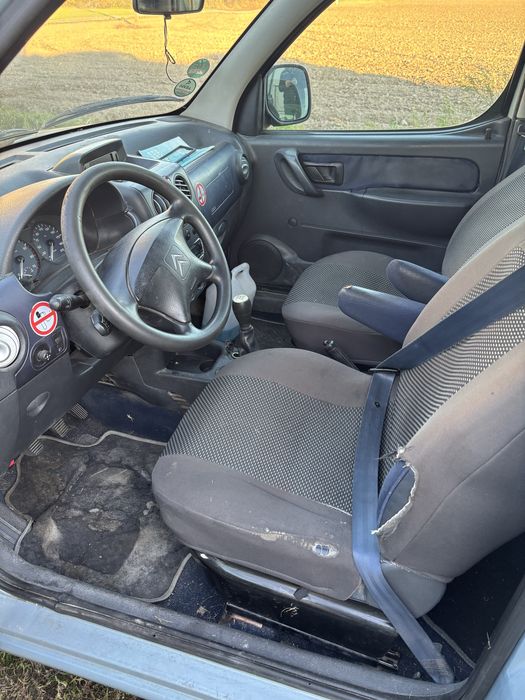 Citroen berlingo 2.0 hdi, uszkodzony silnik, kręci / nie pali