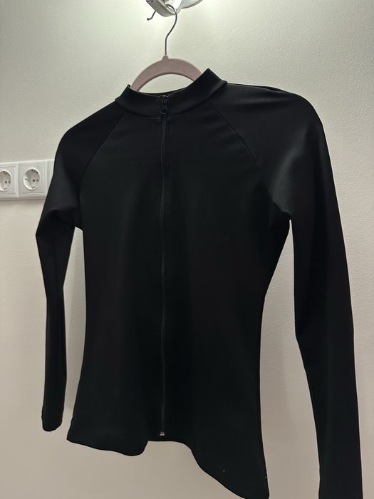 Спортивна кофта на замку