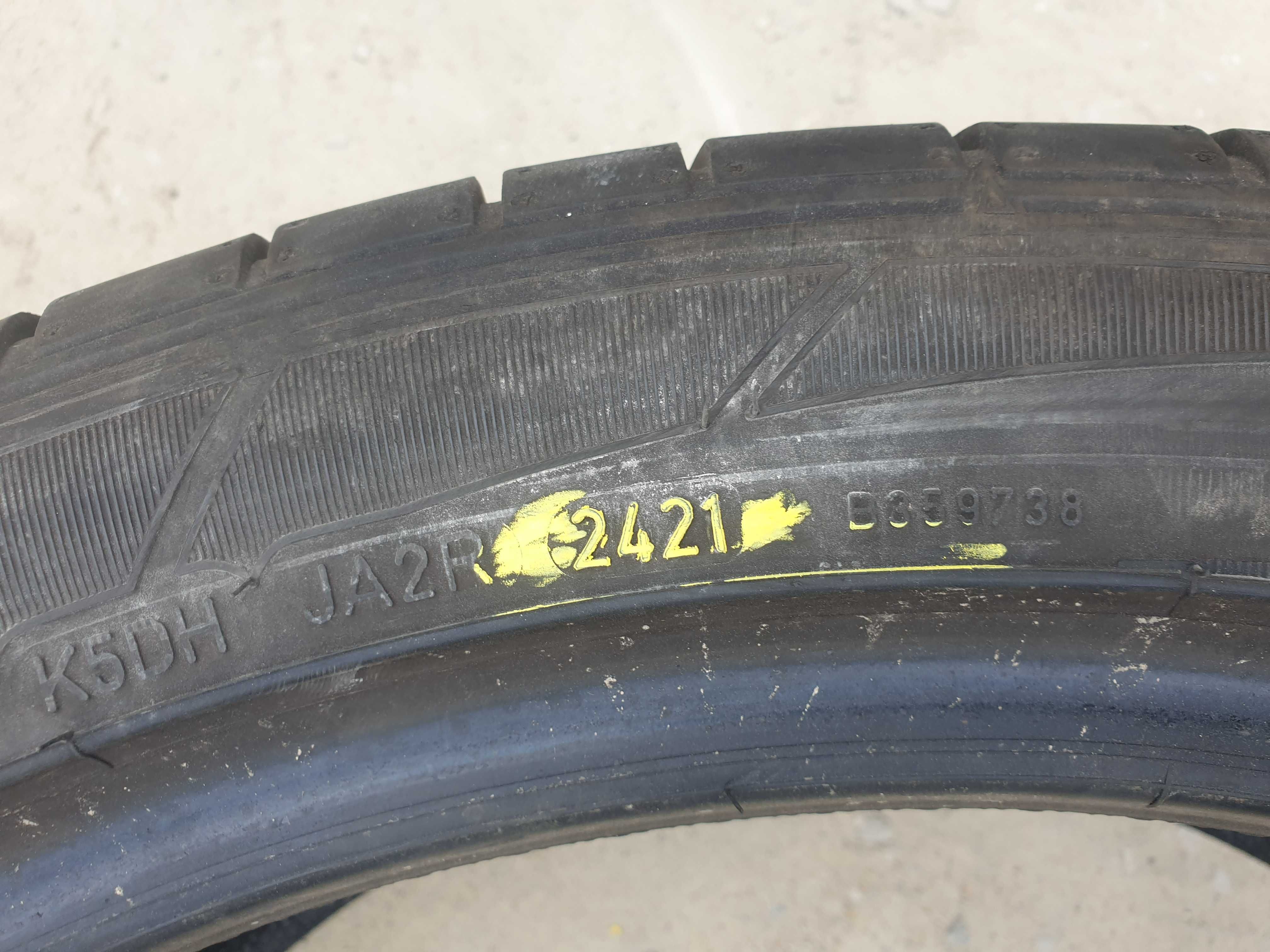 D013 Шини 2шт 255/40 R21 102Y Dunlop