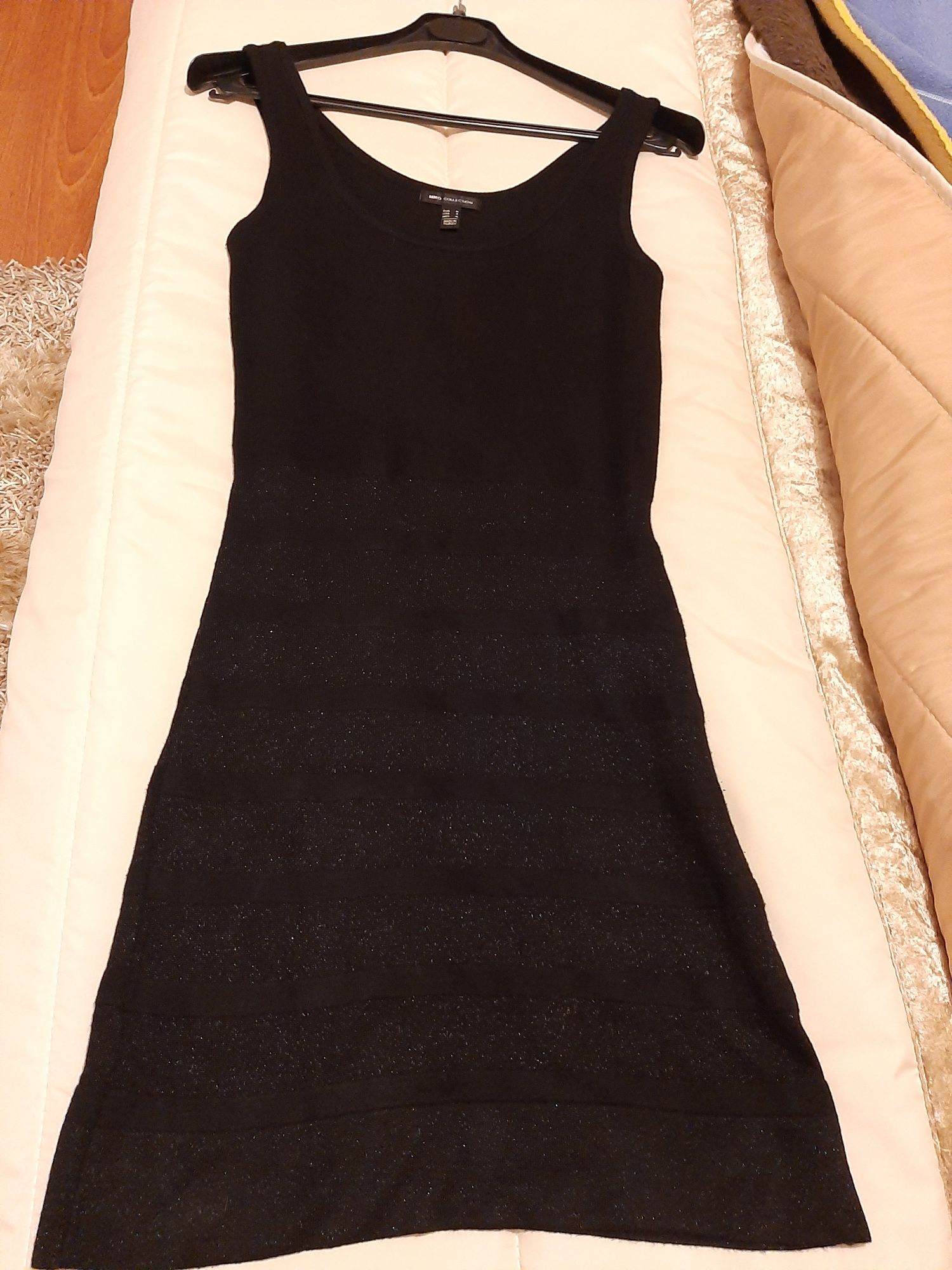 Vestido Mango preto M