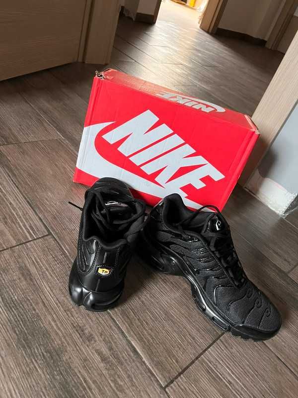 czarny^zręczny^NikeMaxTN^UnisexTrampki Roz.36.5