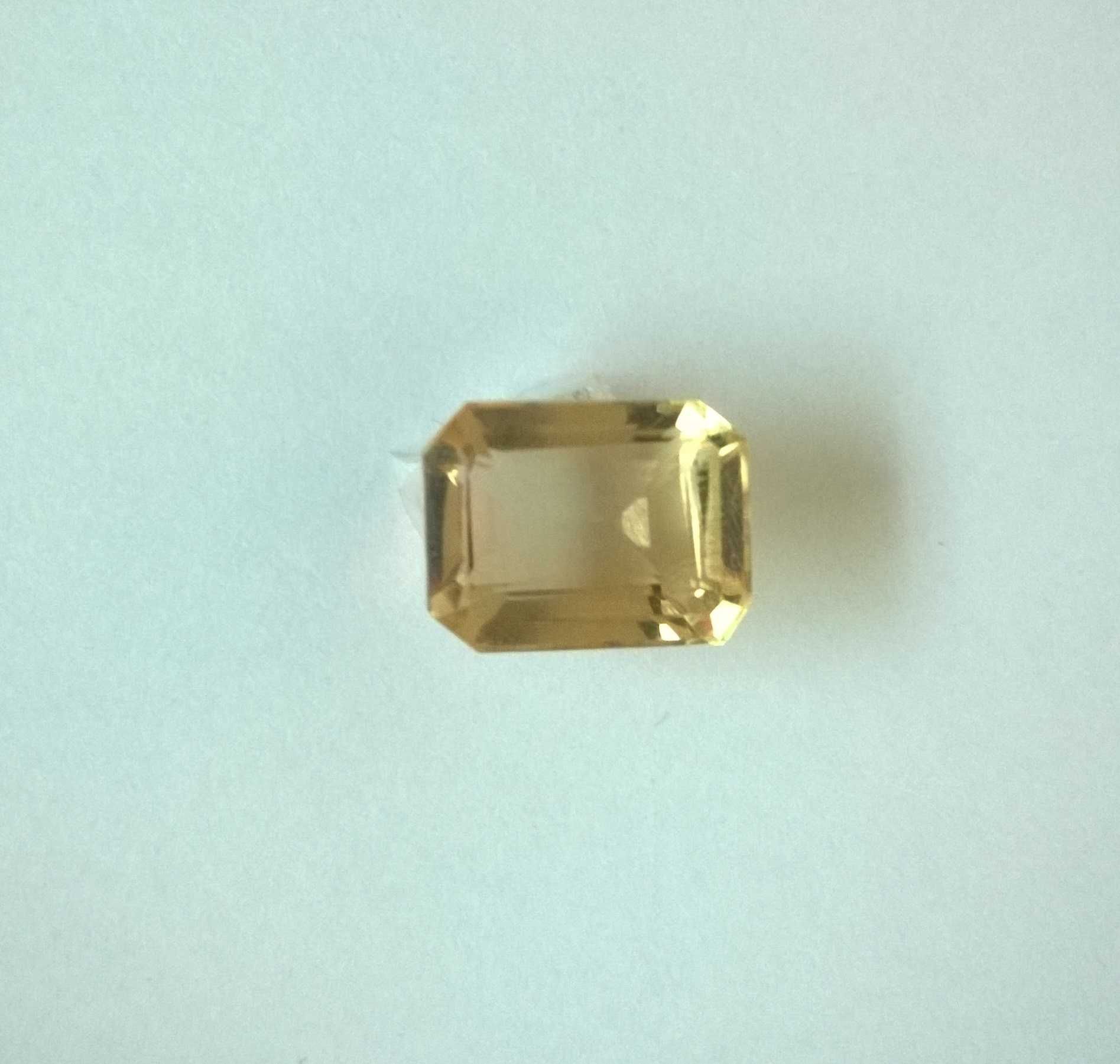 Cytryn  9.3  CT - octagon , 14x10 mm  oczko do pierścionka , zawieszki