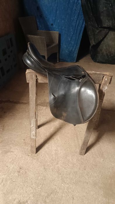 Sprzedam siodło Pessoa Paris 17 cali wymienne łęki