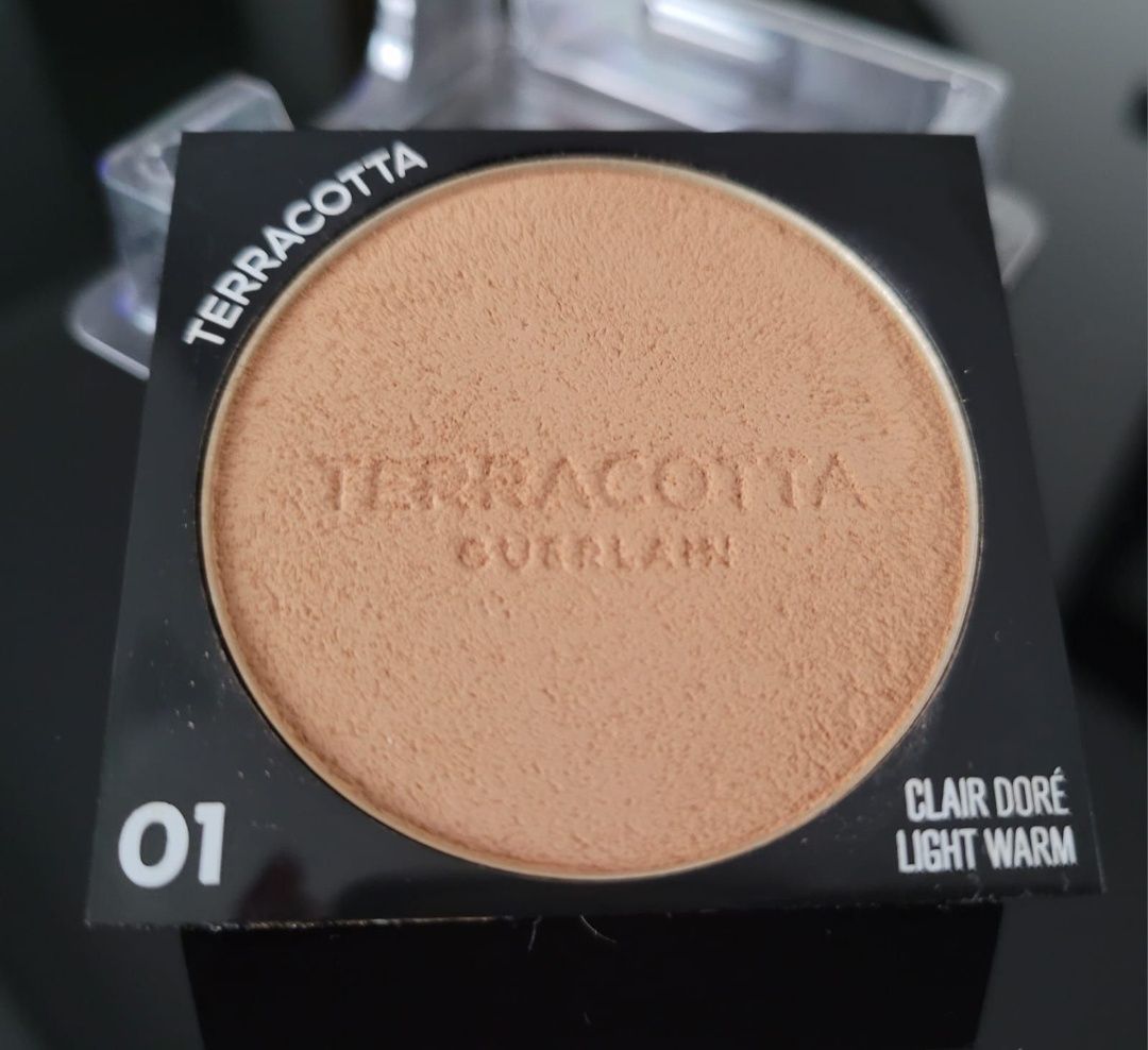 Guerlain terracotta bronzer 01 light warm