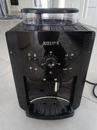 Продам кавоварку Krups EA81