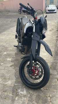 Yamaha XT660x 2011