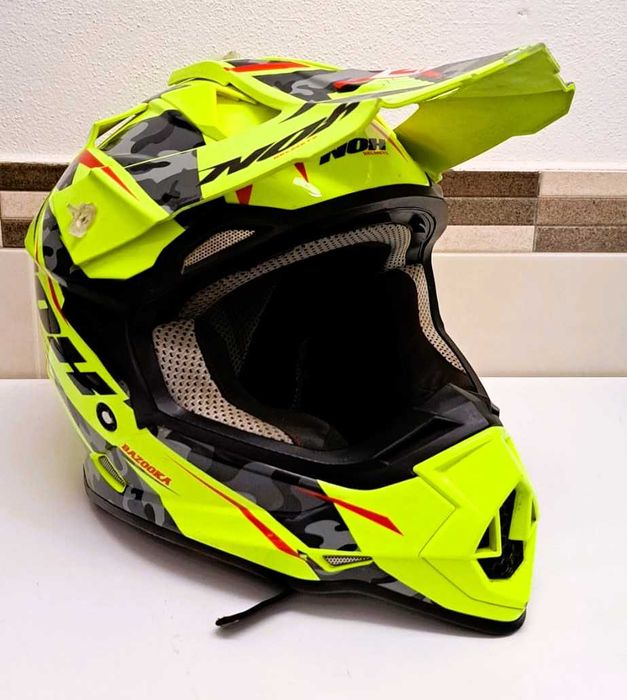 Capacete NOX Bazooka (M)