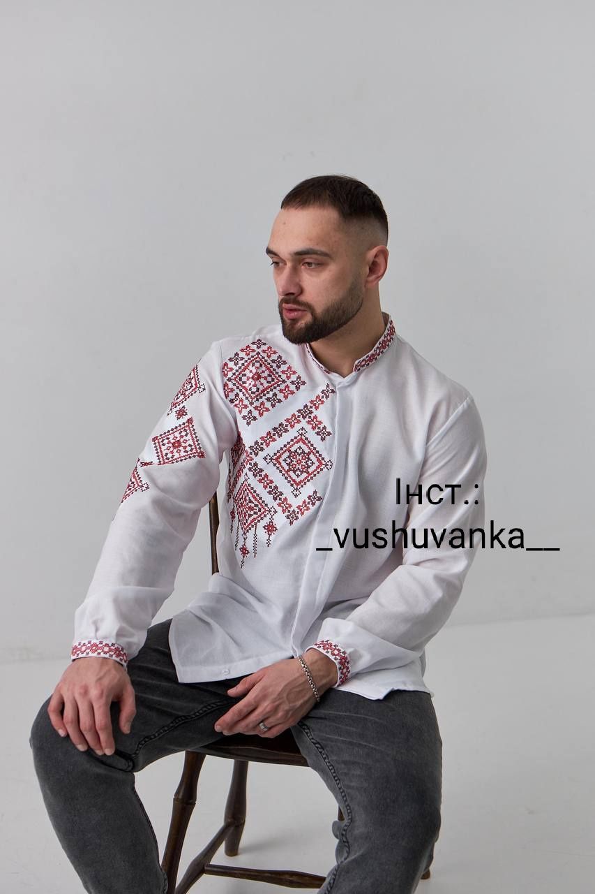 Чоловіча вишиванка/чоловіча вишита сорочка