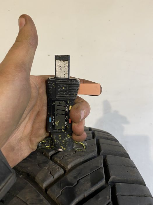 Opona pojedyncza 215/65/16c Michelin Agilis CrossClimate