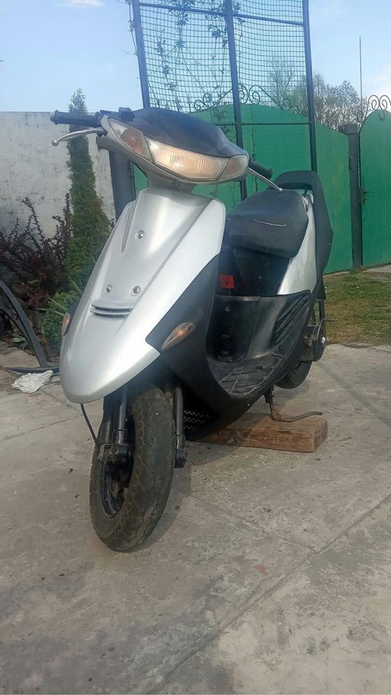 Продам скутер Suzuki Sepia ZZ