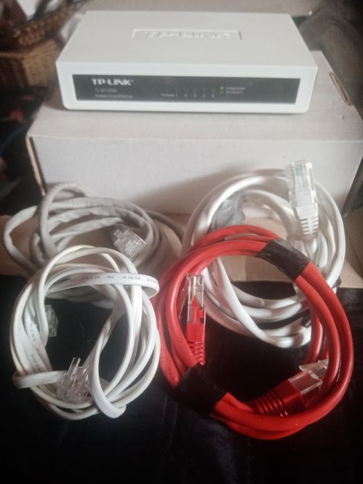 Коммутатор TP-LINK