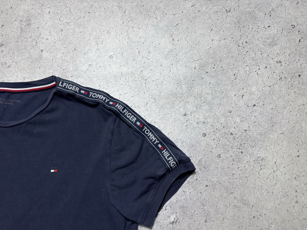 Мужская Футболка Tommy Hilfiger Jeans С Лампасами Оригинал M-L