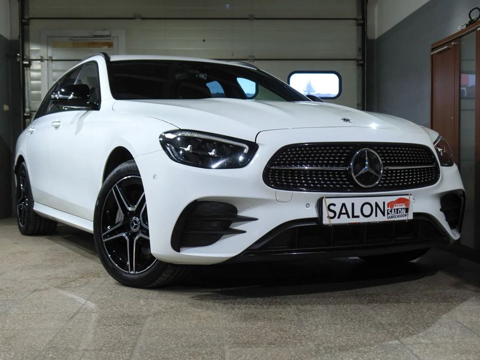 Mercedes-Benz Klasa E 300de 306ps 4matic 2xAMG Burmester Pamięci Hak ACC Keyles Blis Virtual