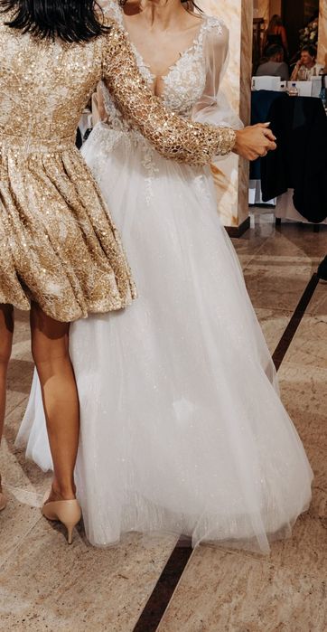 Suknia ślubna z kryształkami Swarovski