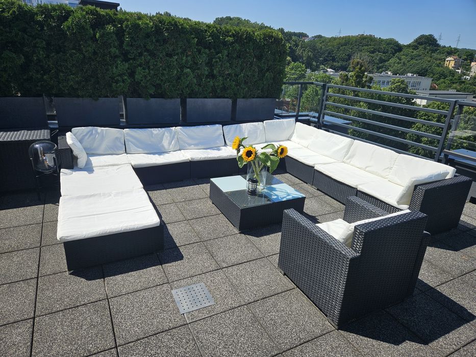 zestaw wypoczynkowy do ogrodu