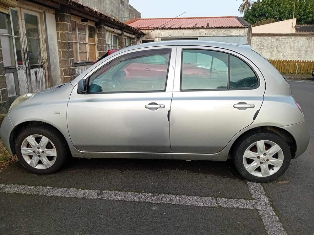 Carro Nissan Micra