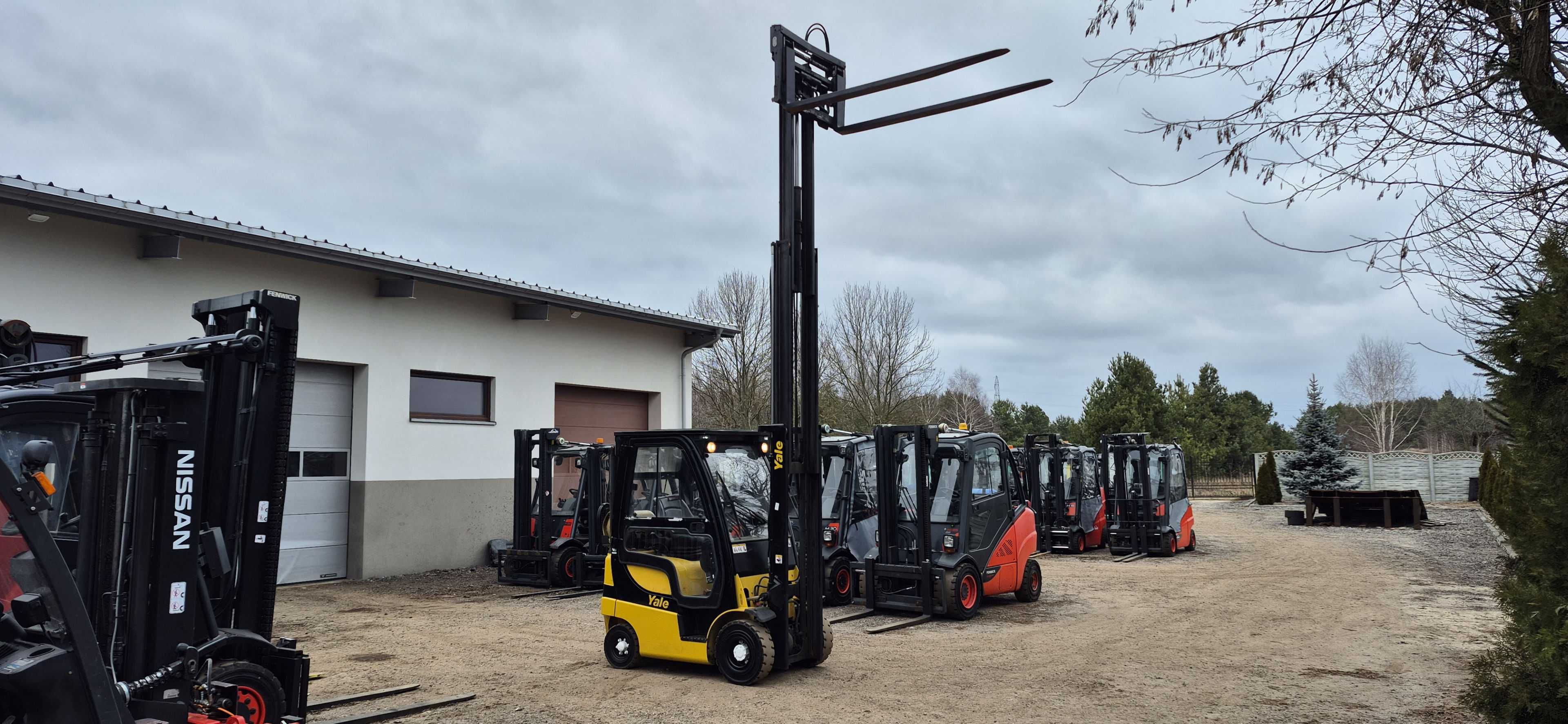 Yale GLP16 - 2018r. Triplex 4.90 m - pozycjoner/przesuw - widły 200 cm
